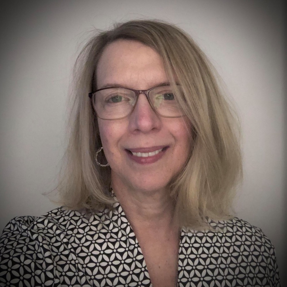 Meet your Posher, Renee